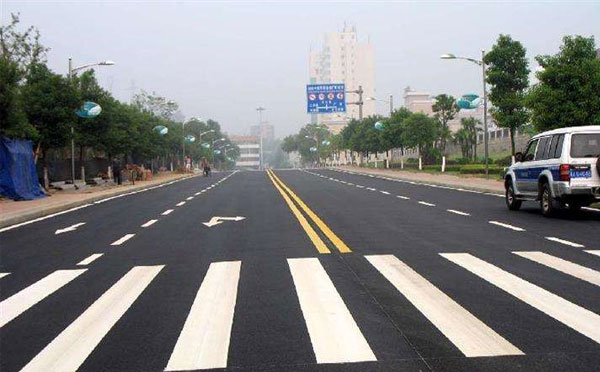 乌鲁木齐标线涂料在乌鲁木齐环氧地坪项目中的选择与应用